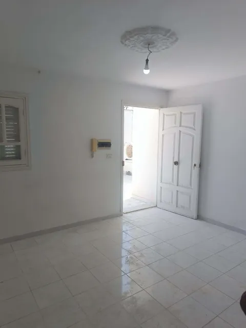 Ben Arous&nbsp;Ben Arous&nbsp;Location&nbsp;Appart. 1 pi�ce&nbsp;Studio spacieux slh