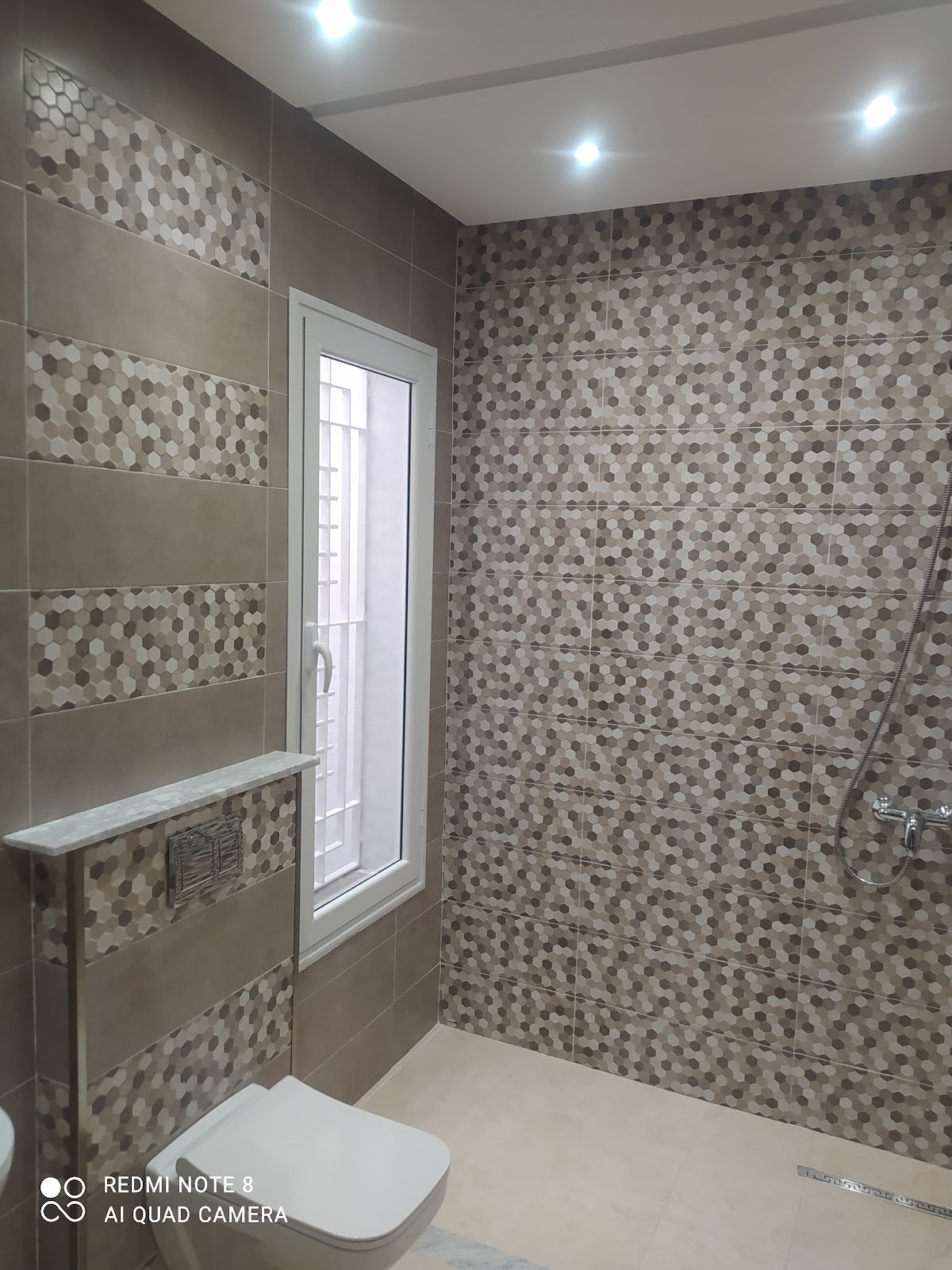 Raoued&nbsp;Cite Ennour Jaafar&nbsp;Location&nbsp;Maisons&nbsp;Etage de villa lotissement ettaalok