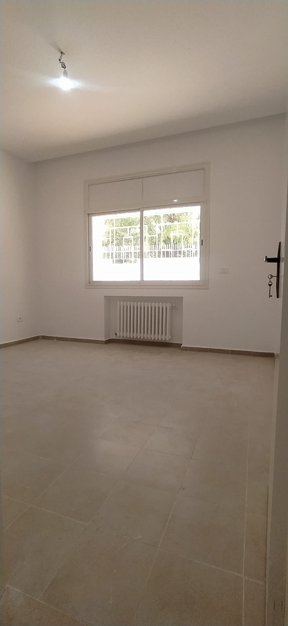 El Omrane&nbsp;El Omrane&nbsp;Location&nbsp;Appart. 3 pi�ces&nbsp;�tage de villa s3 tr�s haut standing