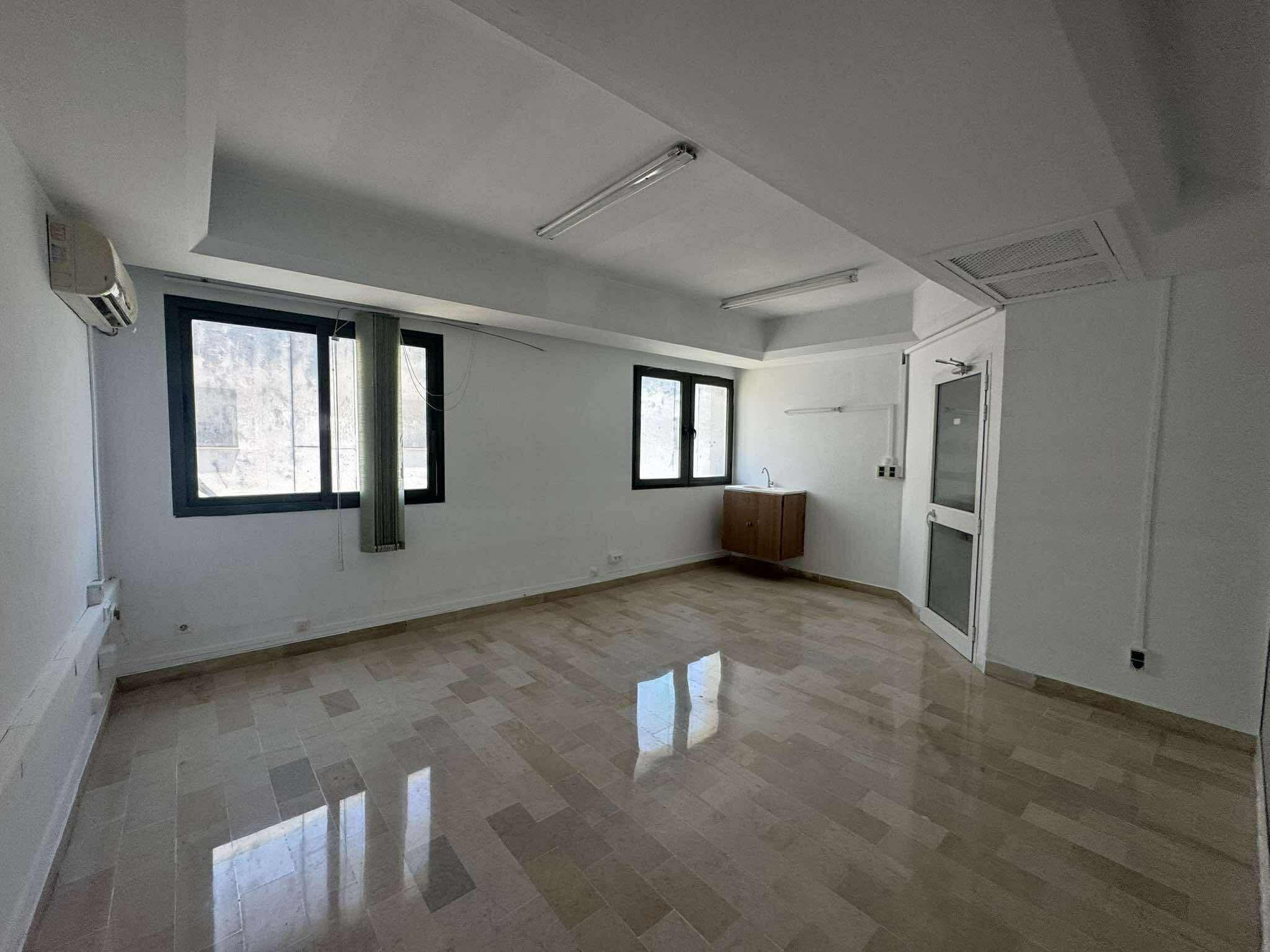Bureaux & Commerces&nbsp;Bureau