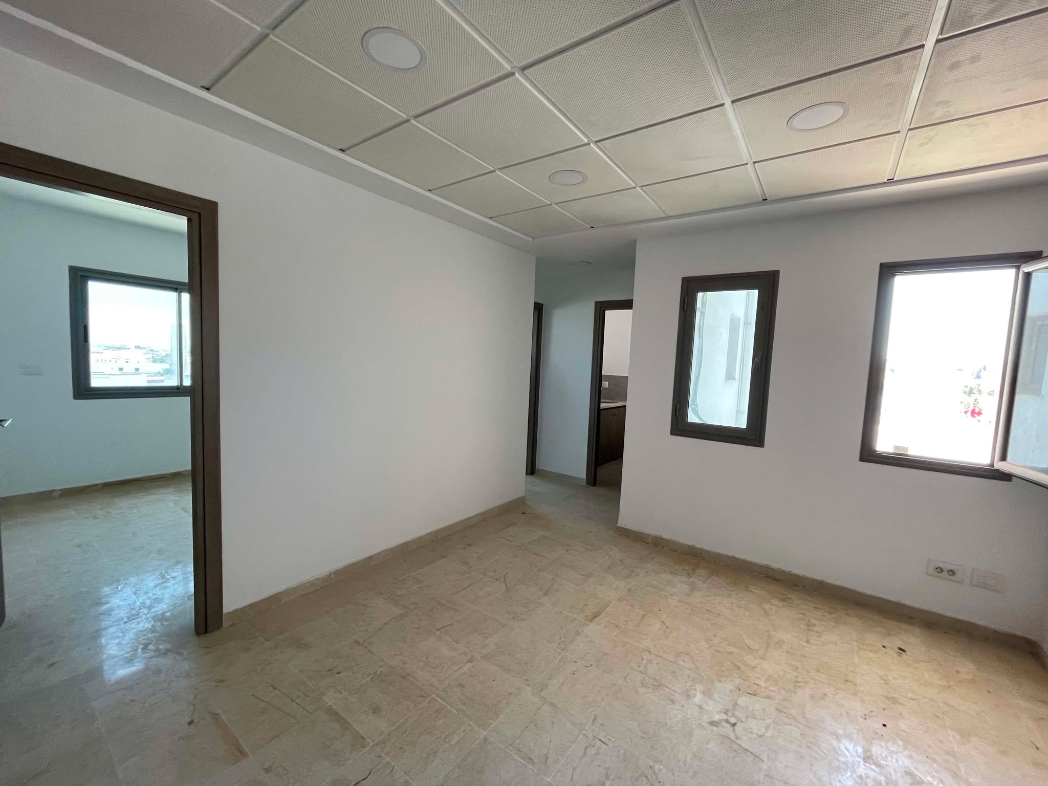 Ezzahra&nbsp;Ezzahra&nbsp;Bureaux & Commerces&nbsp;Bureau&nbsp;Bureau s2 rades