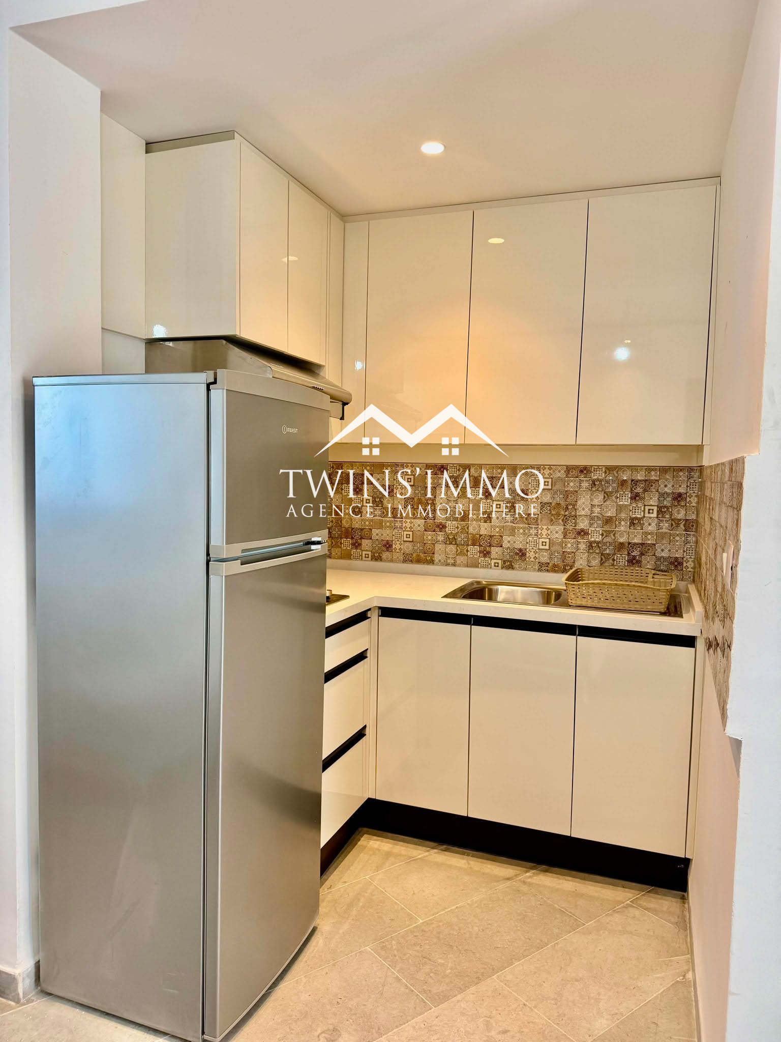La Marsa&nbsp;Cite Du Stade&nbsp;Location&nbsp;Appart. 1 pi�ce&nbsp;Appartement s1 meubl� � la marsa