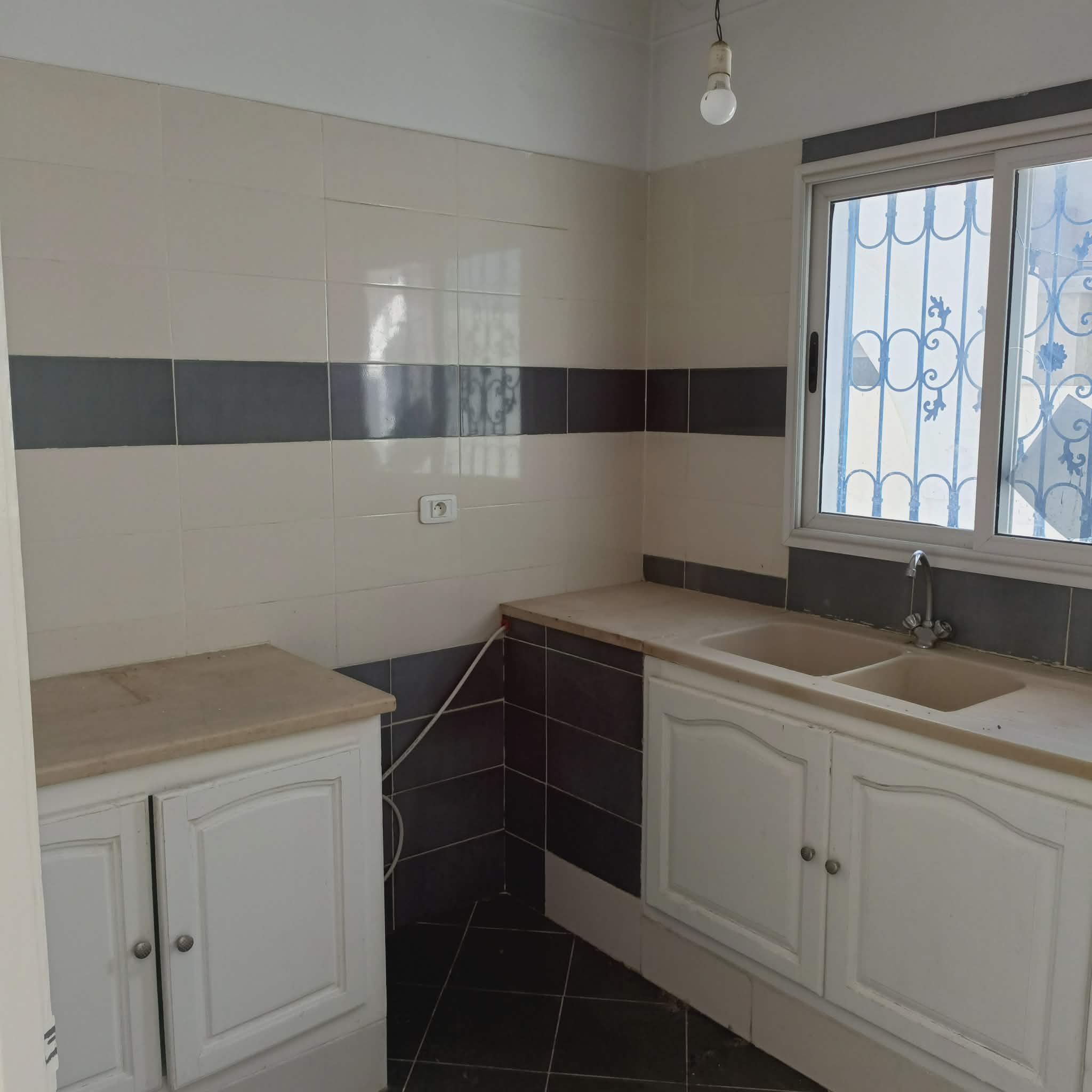 Hammamet&nbsp;Hammamet&nbsp;Vente&nbsp;Duplex&nbsp;Av duplex pas loin de hammamet yamine