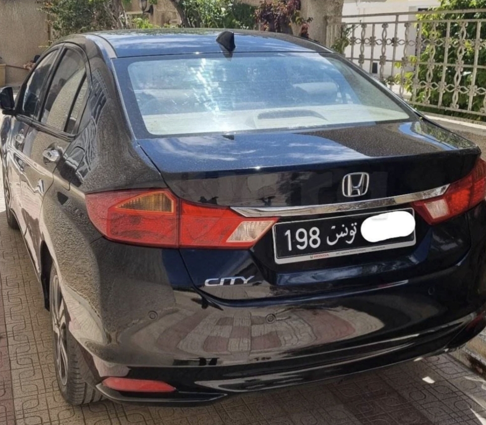 Megrine&nbsp;Megrine&nbsp;Honda&nbsp;Autre Mod�le&nbsp;Honda city bva