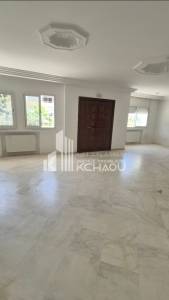 Ariana Ville&nbsp;El Menzah 5&nbsp;Location&nbsp;Appart. 1 pi�ce&nbsp;A  une villa a usage bureautique a ref512a