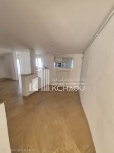 Ariana Ville&nbsp;El Menzah 5&nbsp;Location&nbsp;Appart. 1 pi�ce&nbsp;A  une villa a usage bureautique a ref512a