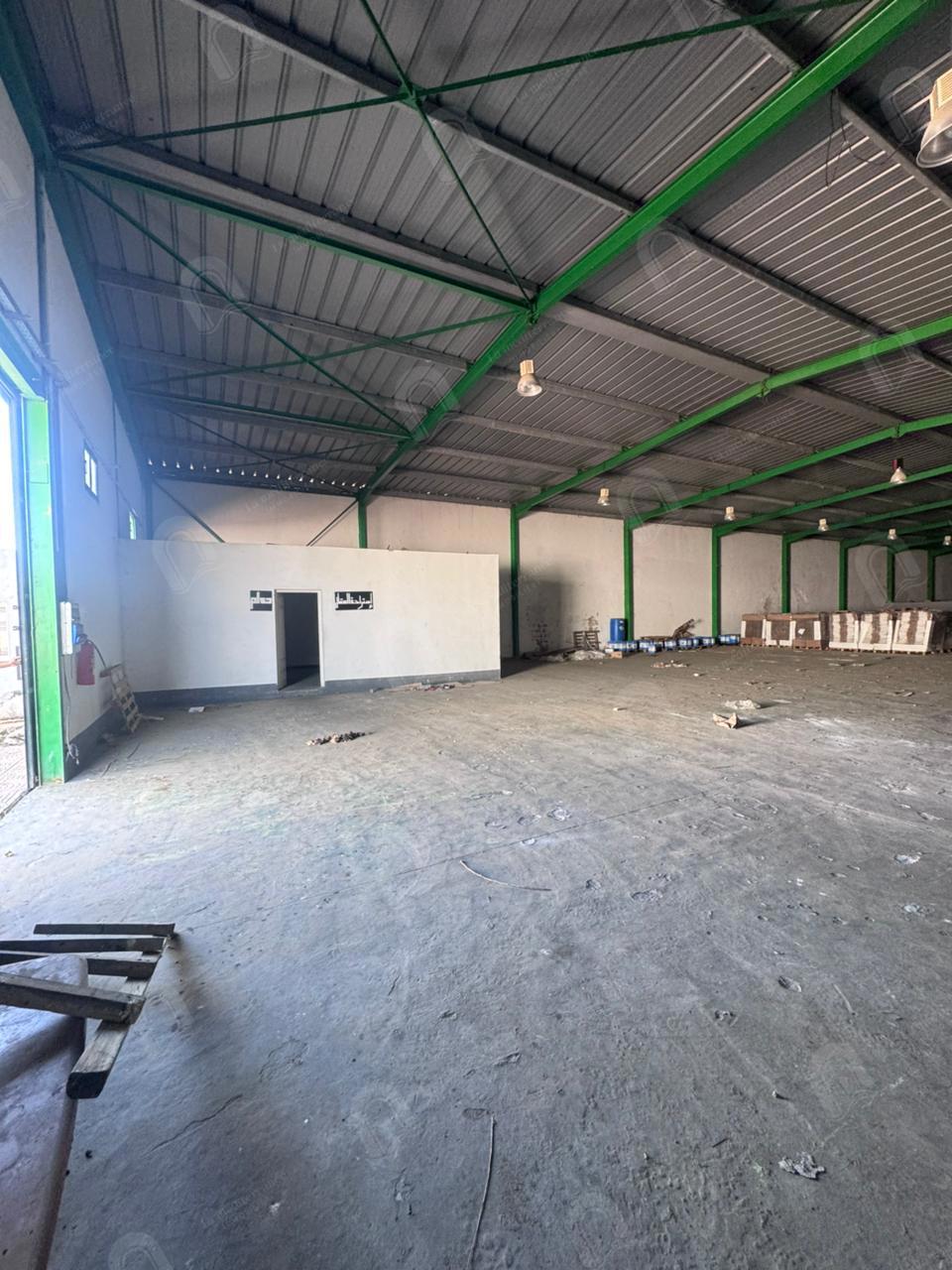 Borj El Amri&nbsp;Borj El Amri&nbsp;Location&nbsp;Autre&nbsp;Une usine industrielle � el fejja