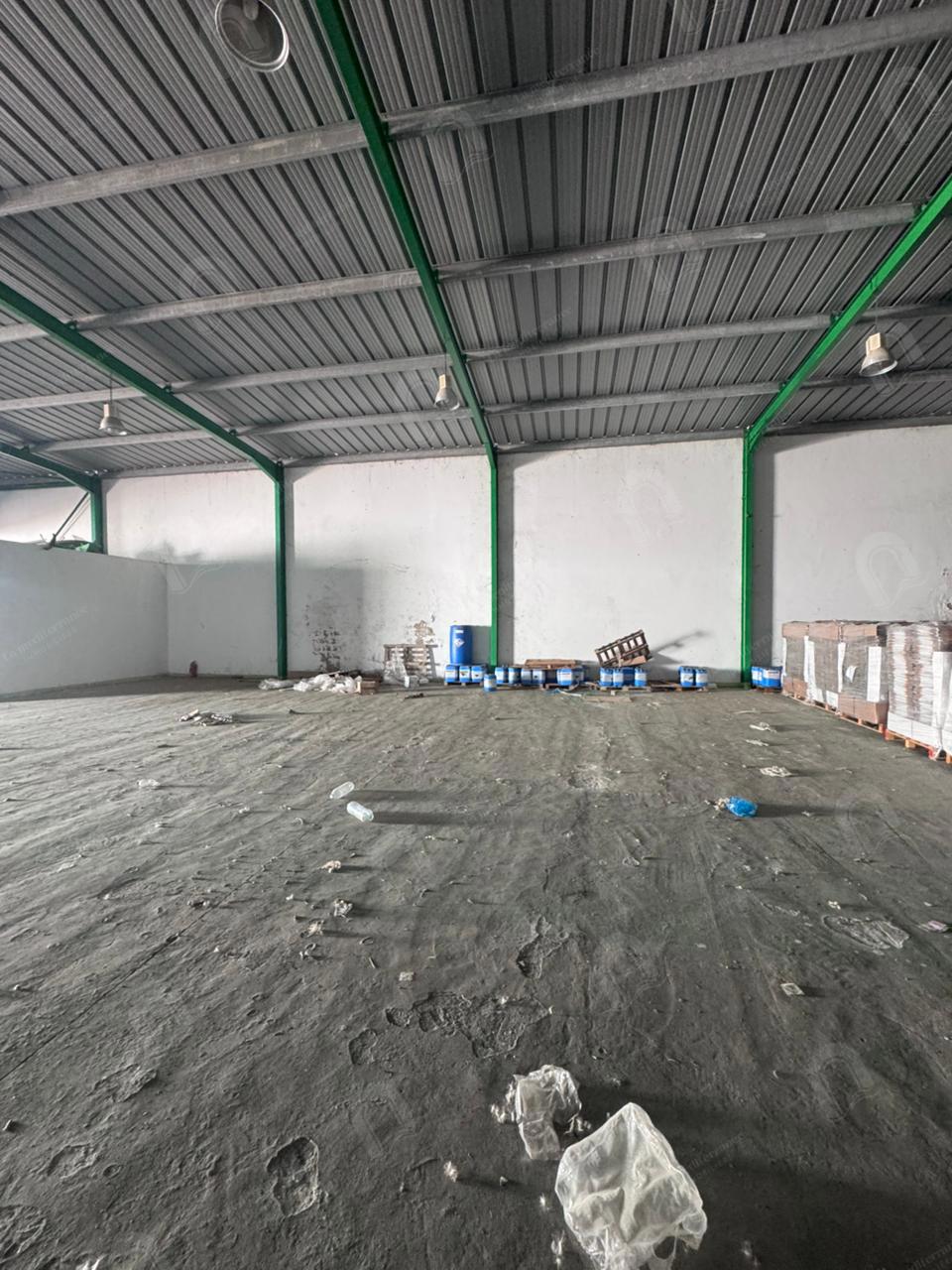 Borj El Amri&nbsp;Borj El Amri&nbsp;Location&nbsp;Autre&nbsp;Une usine industrielle � el fejja