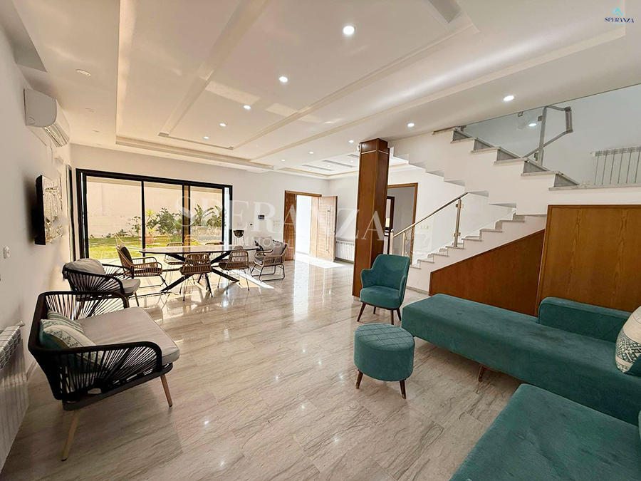 Hammamet&nbsp;Hammamet&nbsp;Location&nbsp;Appart. 5 pi�ces+&nbsp;Villa creuze