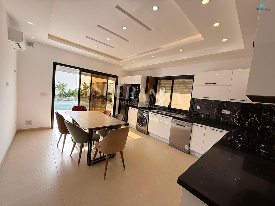 Hammamet&nbsp;Hammamet&nbsp;Location&nbsp;Appart. 5 pi�ces+&nbsp;Villa creuze