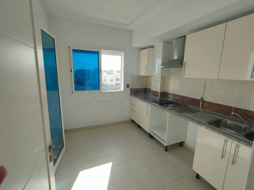 Raoued&nbsp;Cite Ennkhilet&nbsp;Location&nbsp;Appart. 1 pi�ce&nbsp;Bel apt enkhilet