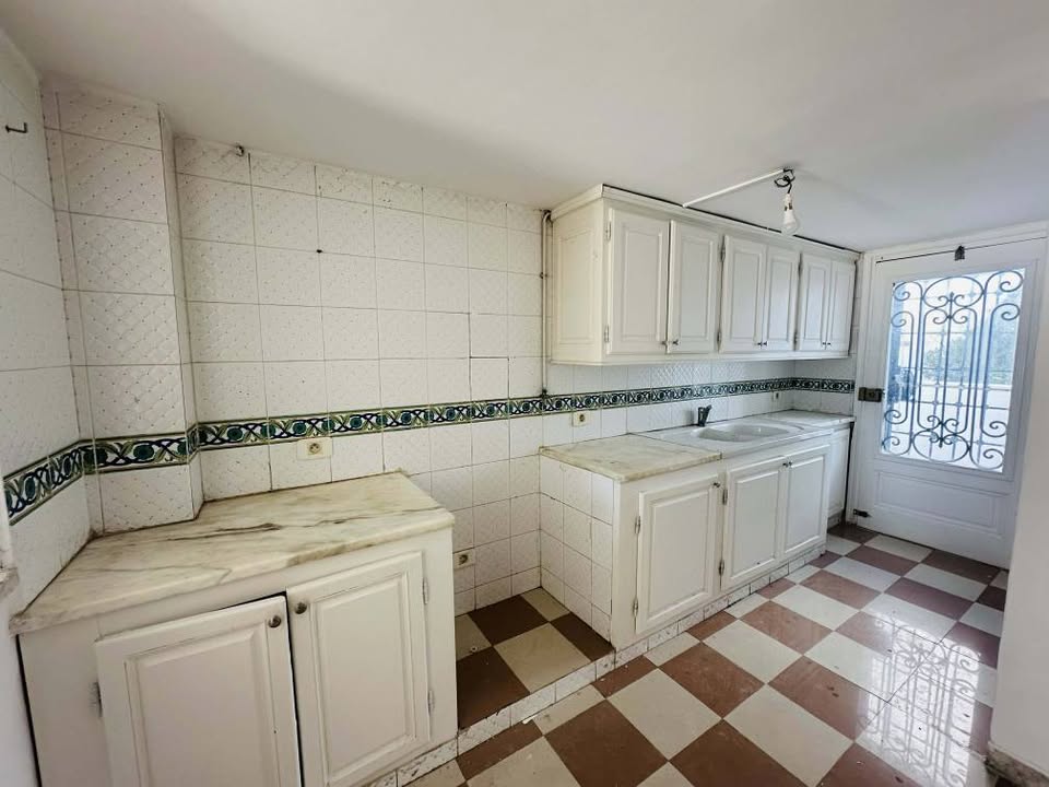 El Menzah&nbsp;El Manar 1&nbsp;Location&nbsp;Appart. 1 pi�ce&nbsp;Superb appartement s1
