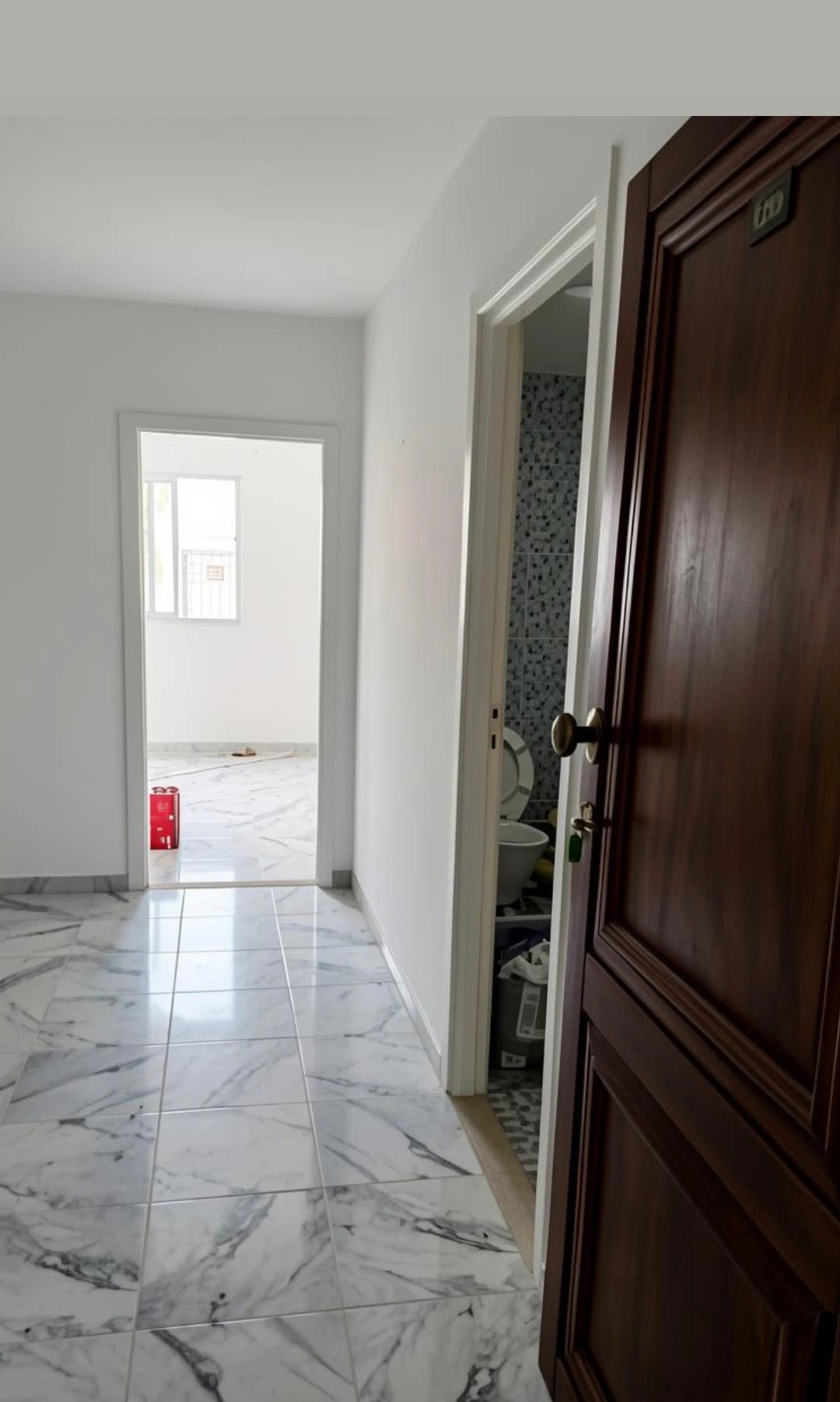 El Menzah&nbsp;El Manar 2&nbsp;Location&nbsp;Appart. 1 pi�ce&nbsp;Joli bureau a1