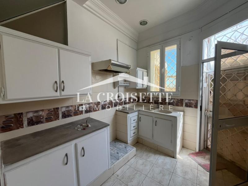 La Marsa&nbsp;Marsa Safsaf&nbsp;Location&nbsp;Appart. 4 pi�ces&nbsp;Appartement s2 vue sur mer � la marsa mal2279