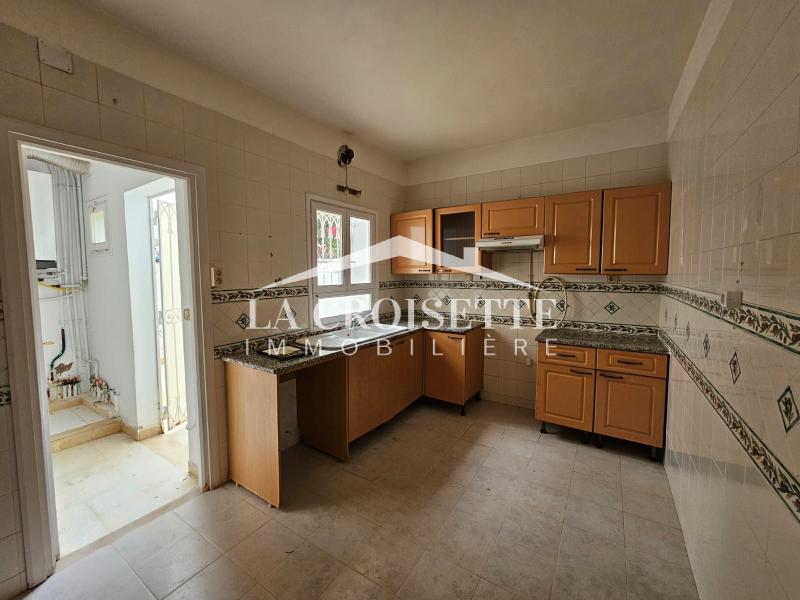 Location&nbsp;Duplex