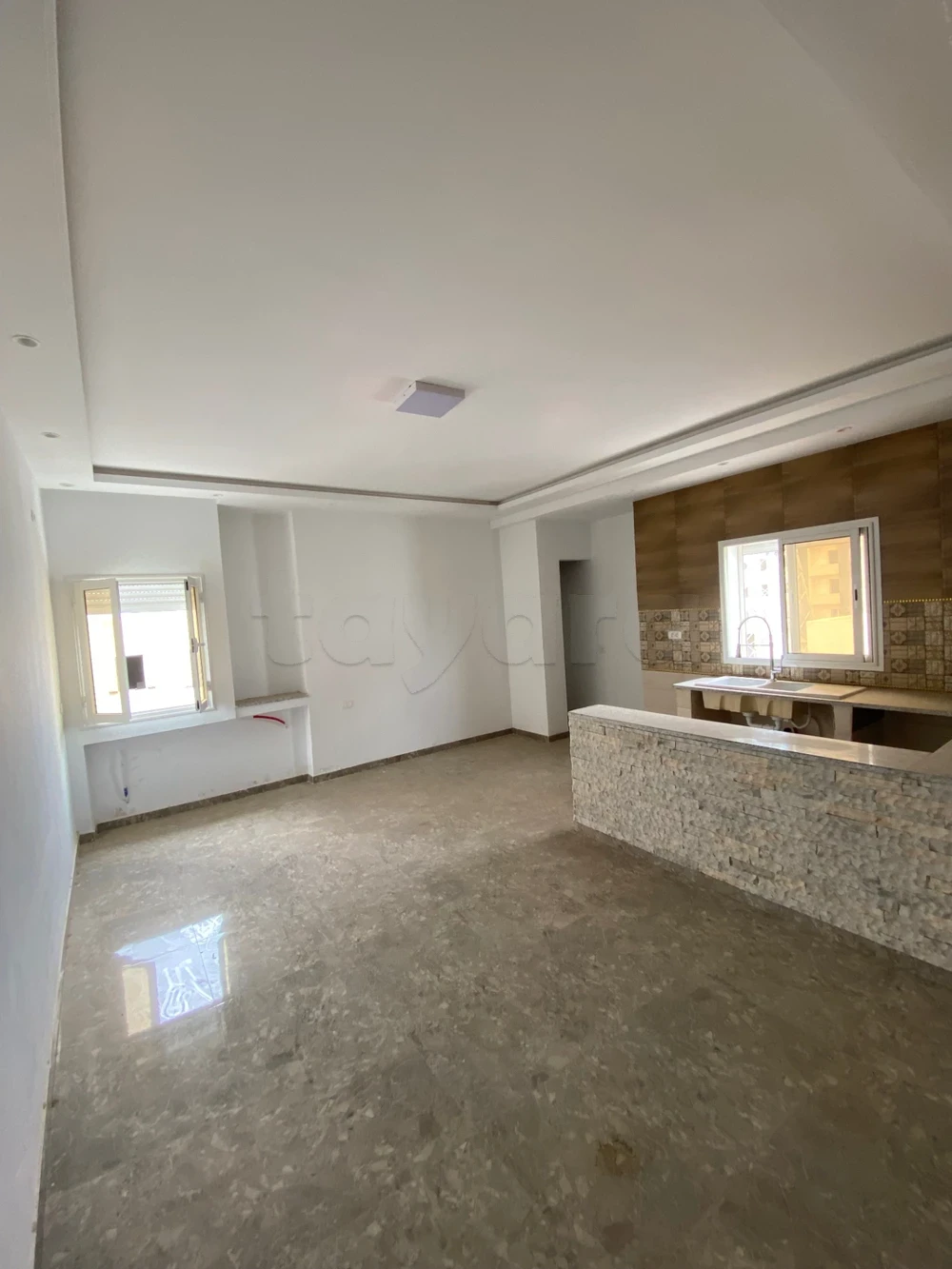 La Marsa&nbsp;Cite Bhar Lazreg&nbsp;Location&nbsp;Appart. 2 pi�ces&nbsp;S plus 2 bon standing
