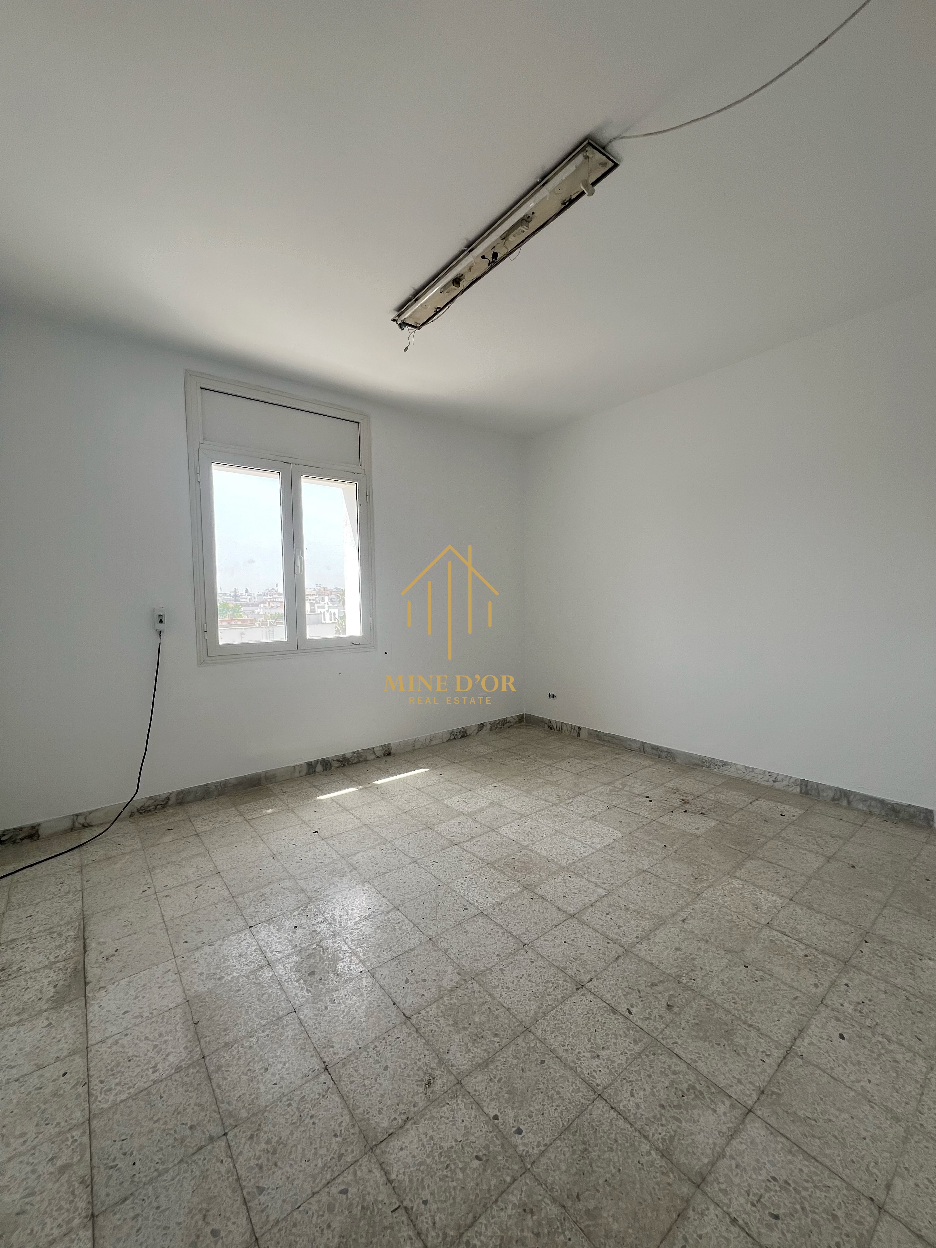Bureaux & Commerces&nbsp;Bureau