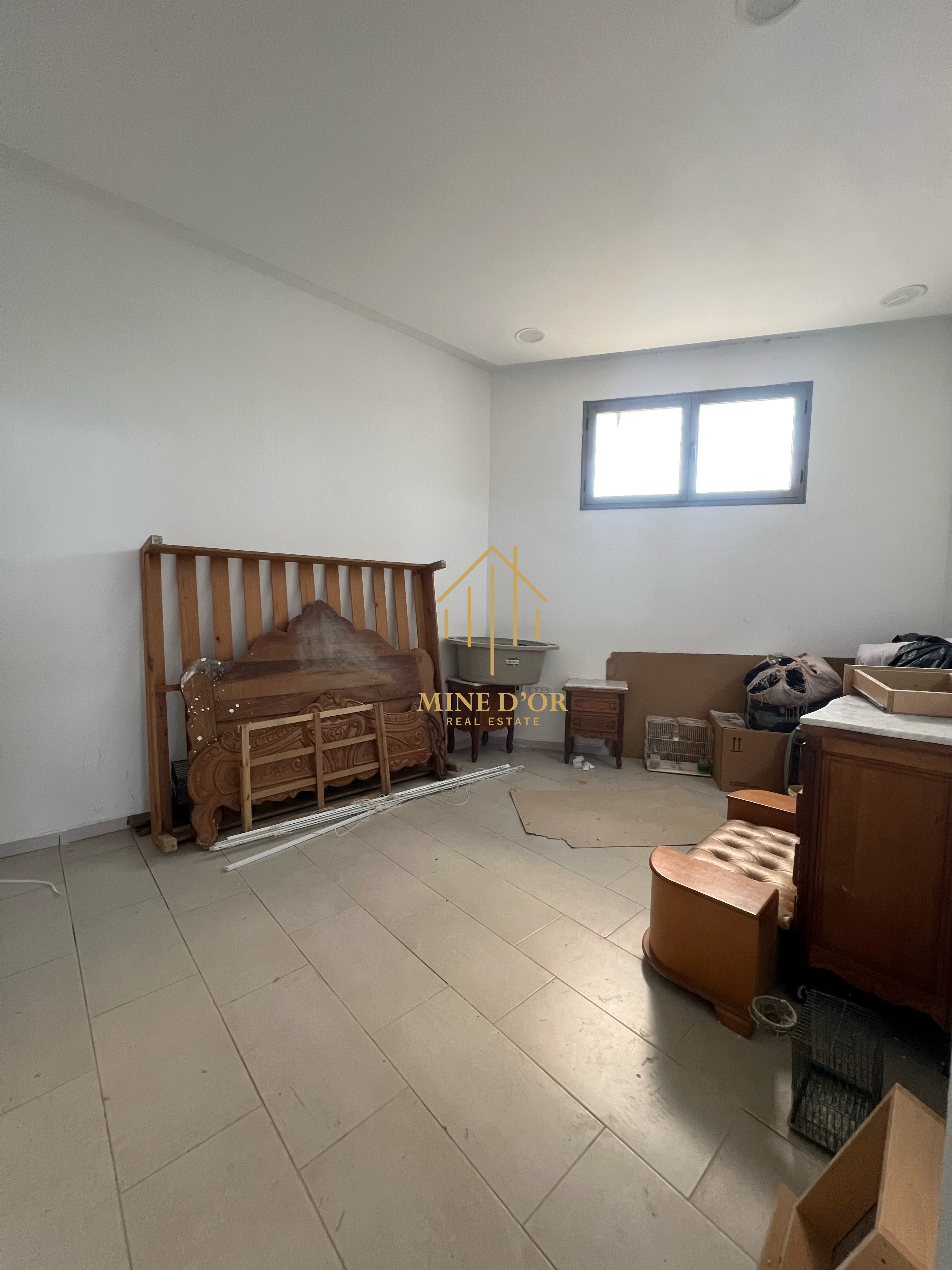 Bureaux & Commerces&nbsp;Surfaces