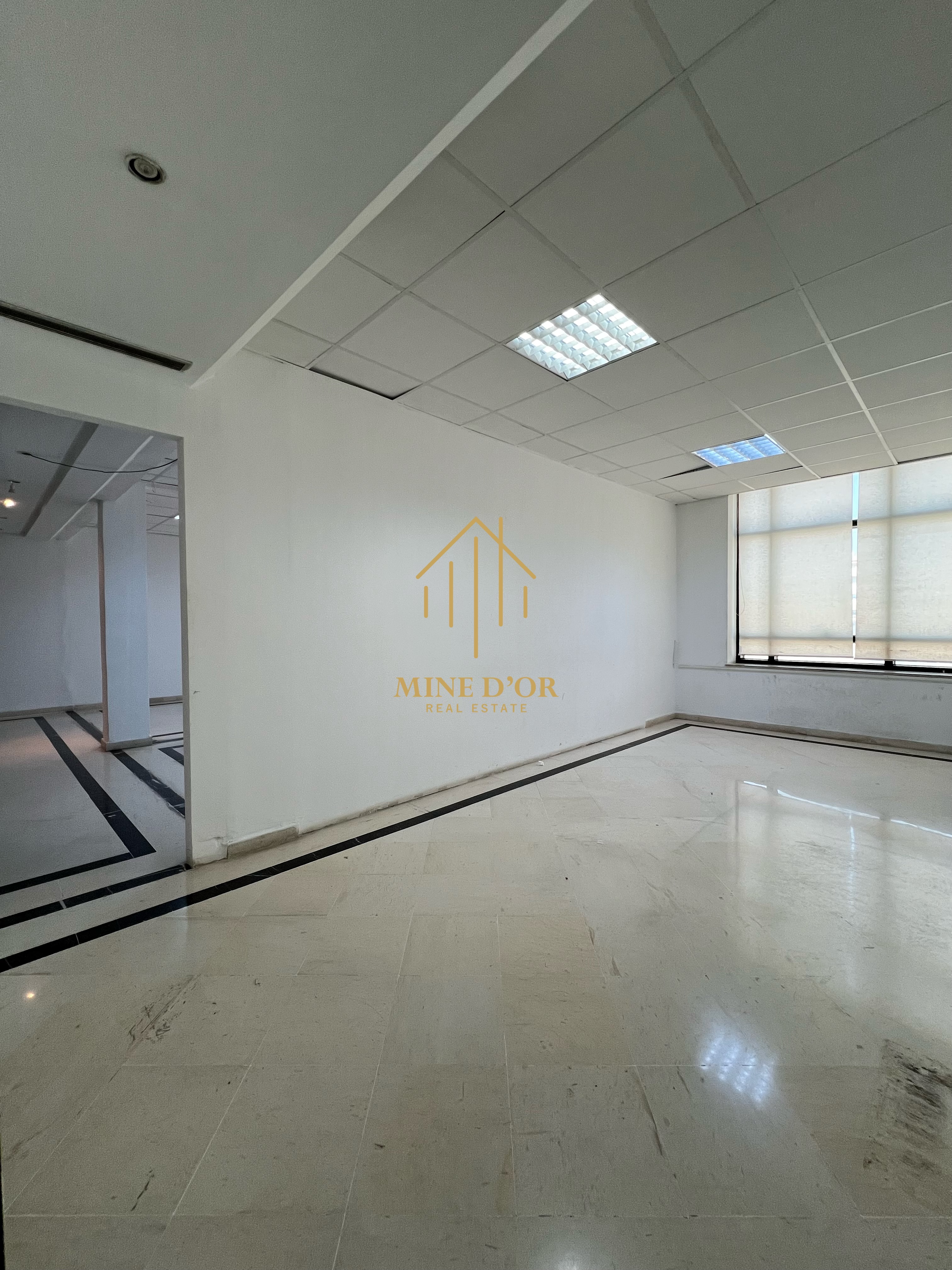 Bab Bhar&nbsp;Montplaisir&nbsp;Bureaux & Commerces&nbsp;Bureau&nbsp;Bureau open space plus 2 bureaux a montplaisir