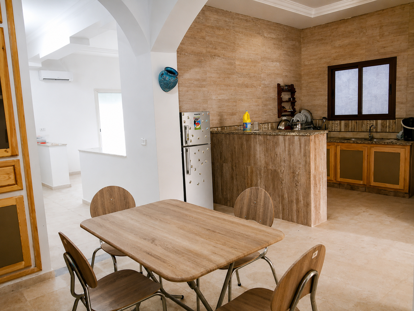 Hammam El Ghezaz&nbsp;Hammam Jebli&nbsp;Location&nbsp;Appart. 2 pi�ces&nbsp;Superbe s plus 2 meubl� et vue d�gag�e