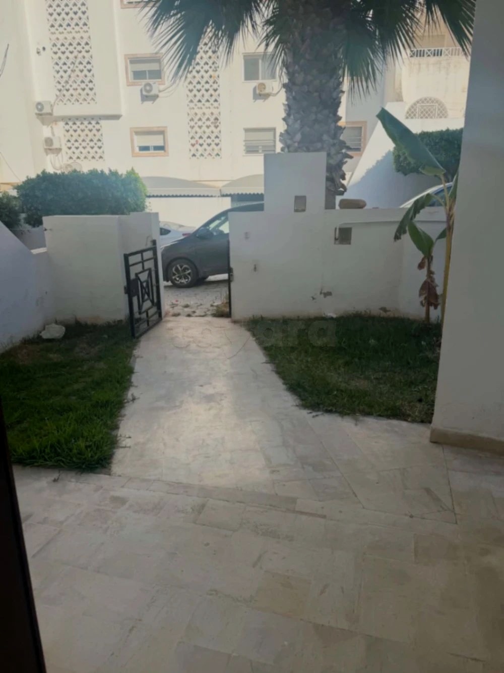 Ariana Ville&nbsp;Cite Ennasr 1&nbsp;Location&nbsp;Appart. 2 pi�ces&nbsp;Grand s1 avec jardin