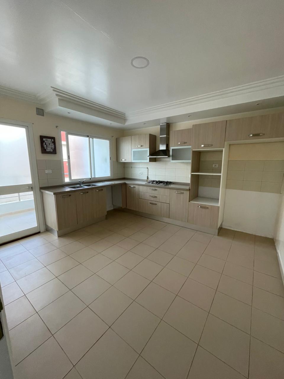 Bou Mhel El Bassatine&nbsp;Bou Mhel&nbsp;Location&nbsp;Appart. 2 pi�ces&nbsp;Etage de villa s2