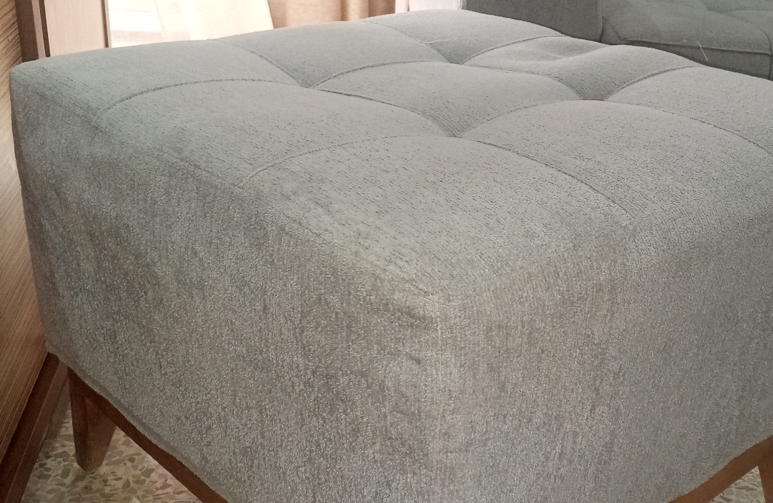 Ezzahra&nbsp;Ezzahra&nbsp;Salon - Salle � manger &nbsp;Salons&nbsp;Salon presque neuve et table basse