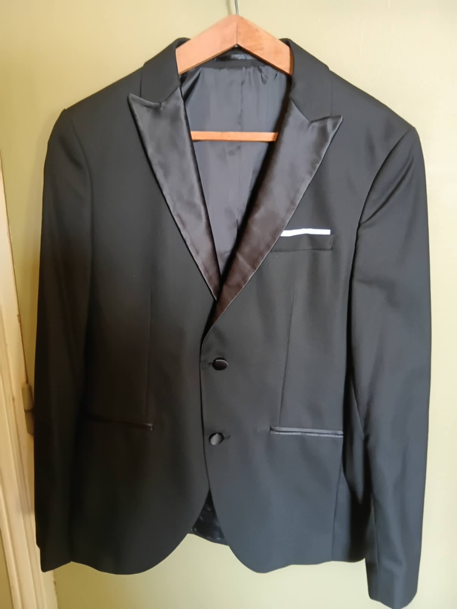 Sfax Ville&nbsp;Sfax&nbsp;Hommes&nbsp;Autre&nbsp;Veste costume marque carreman