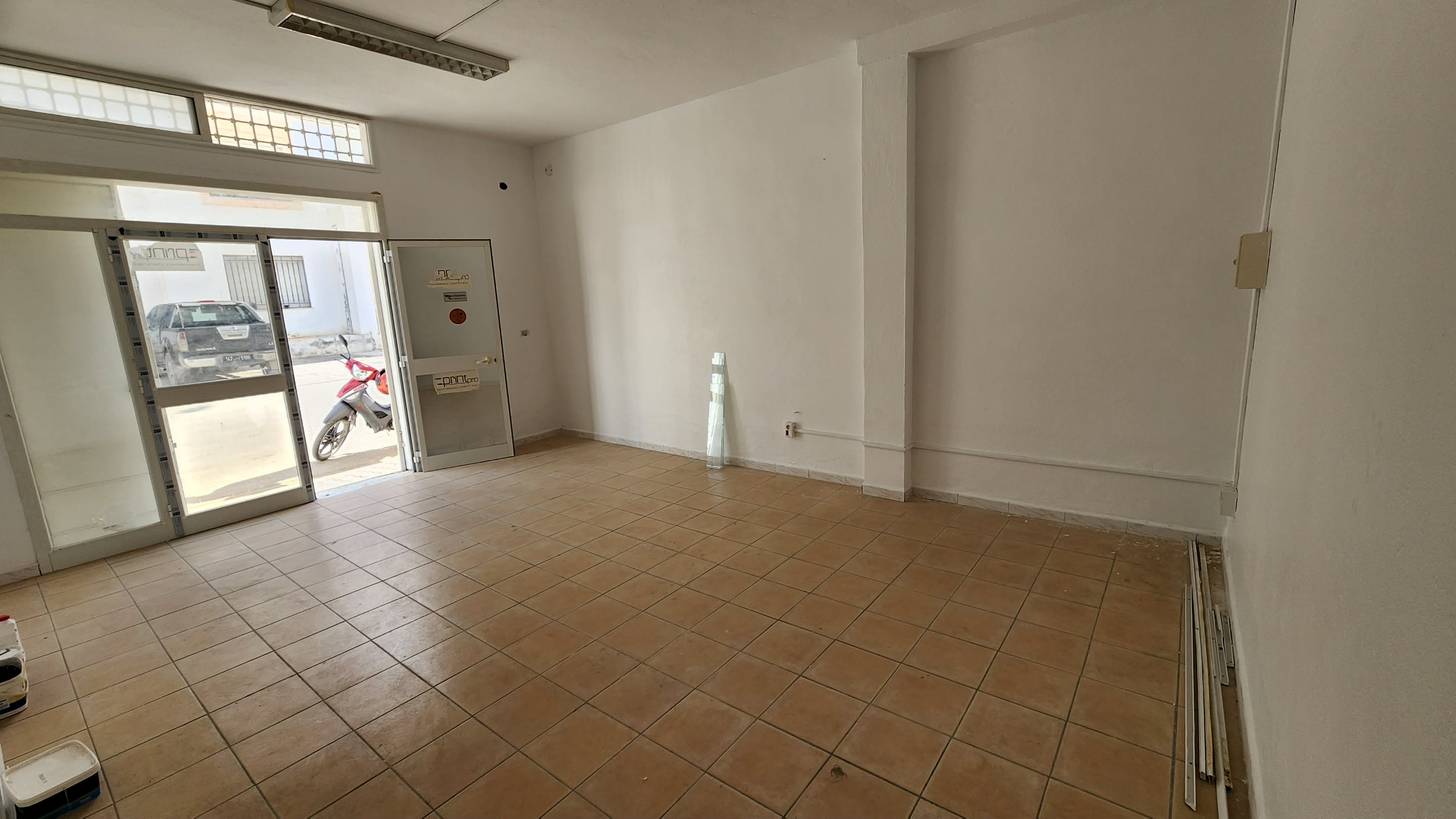 Bureaux & Commerces&nbsp;Atelier,Garage