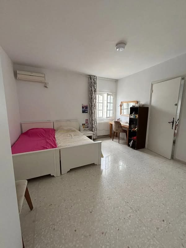 Ariana Ville&nbsp;El Menzah 5&nbsp;Location&nbsp;Maisons&nbsp;Studio meubl� aux uv4 wb4212
