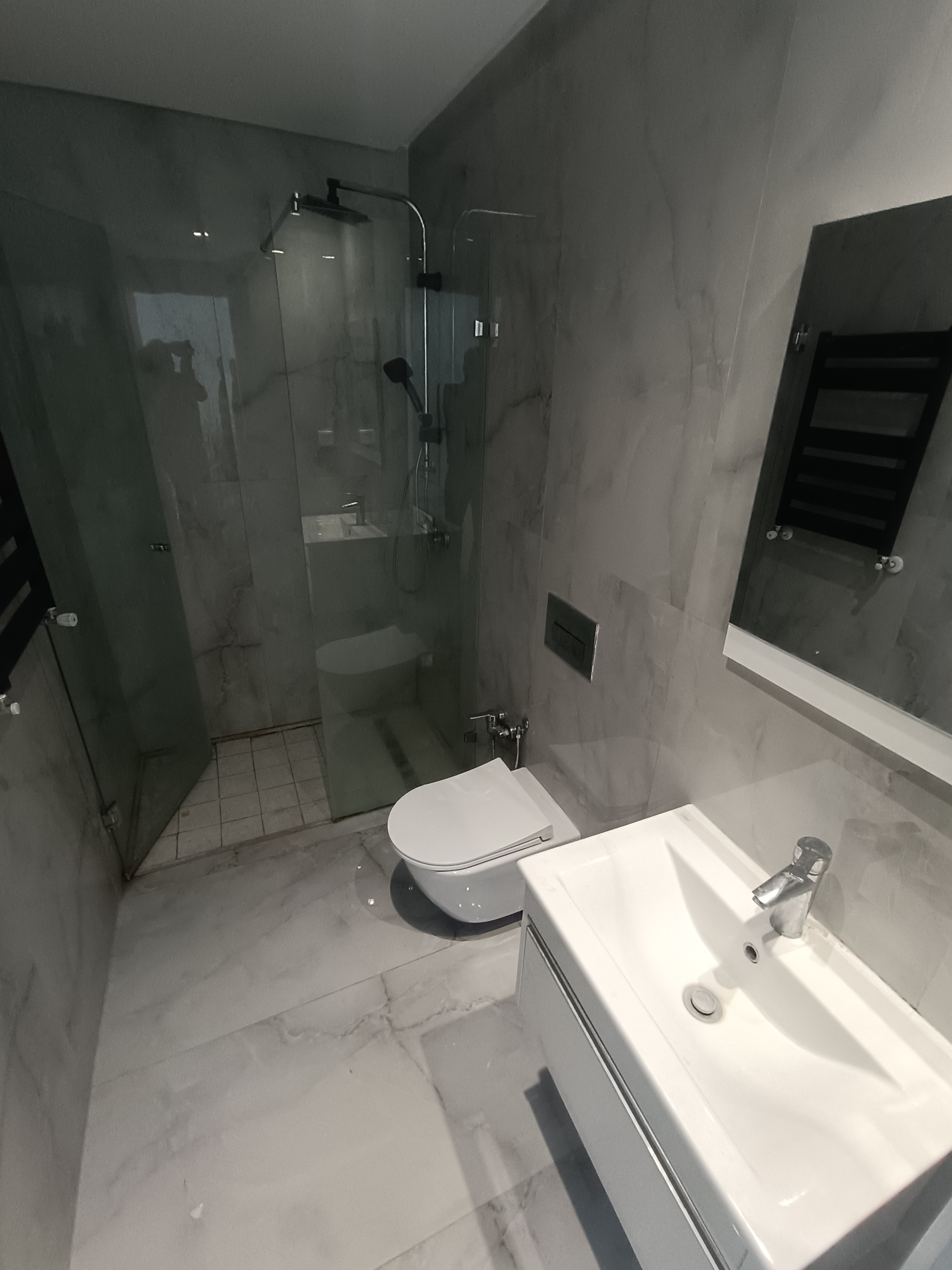 Ariana Ville&nbsp;Cite Ennasr 2&nbsp;Location&nbsp;Appart. 2 pi�ces&nbsp;Appart s1 ht standing