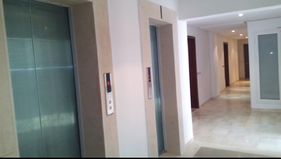 Sfax Ville&nbsp;Sfax El Jadida&nbsp;Location&nbsp;Autre&nbsp;Bureau usage administratif ou medical