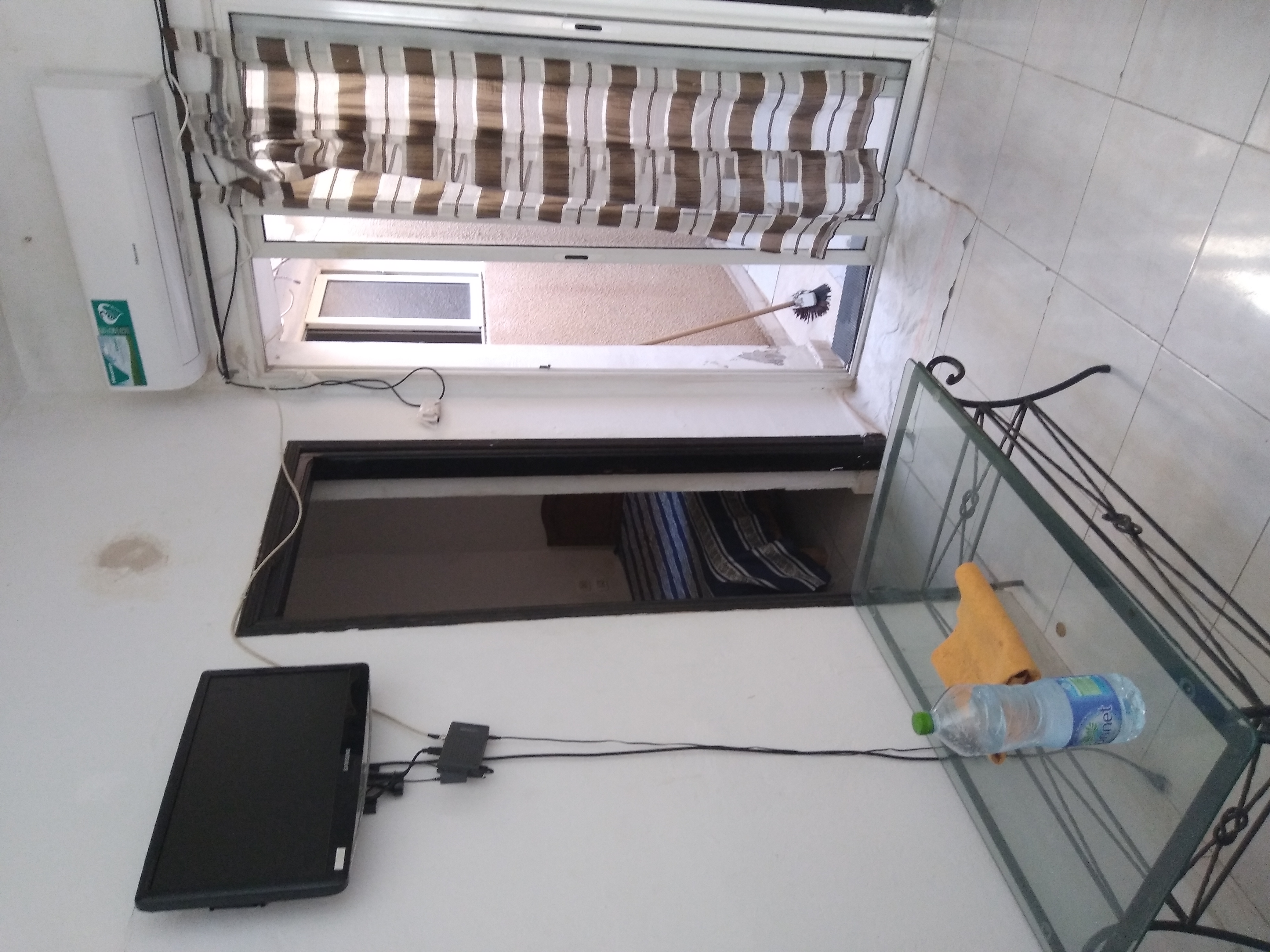 Ben Arous&nbsp;Ben Arous Sud&nbsp;Location&nbsp;Appart. 1 pi�ce&nbsp;Studio richement meubl� entr�e ind�pendante
