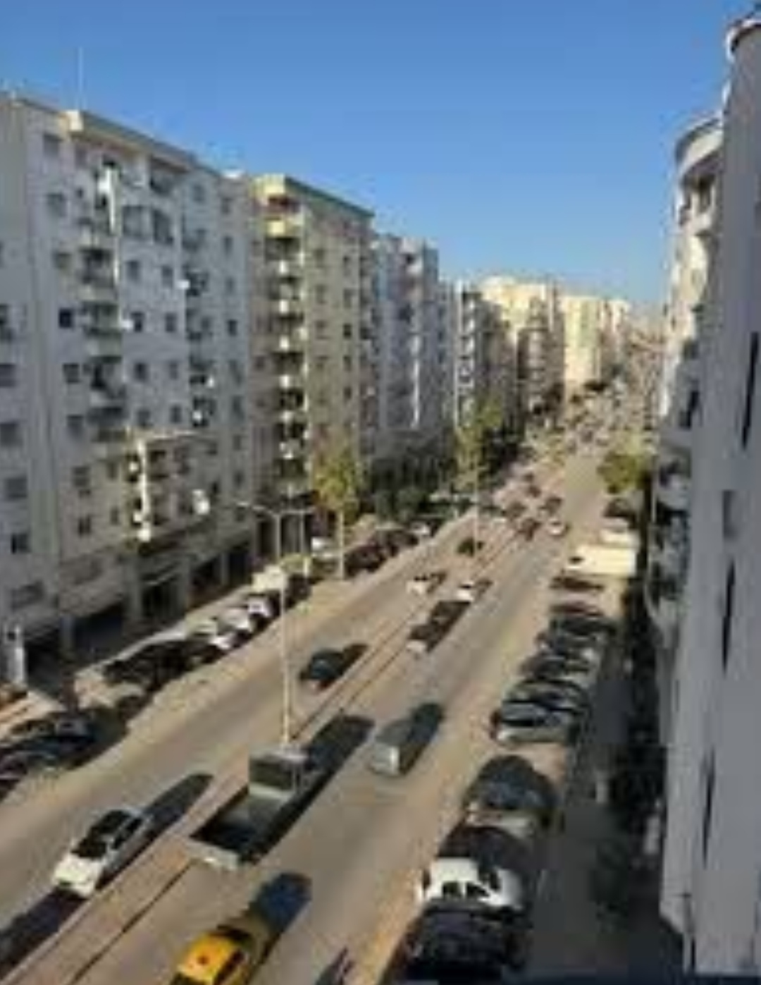 Ariana Ville&nbsp;Cite Ennasr 1&nbsp;Location&nbsp;Appart. 2 pi�ces&nbsp;S1 meubl� 850 dt par mois
