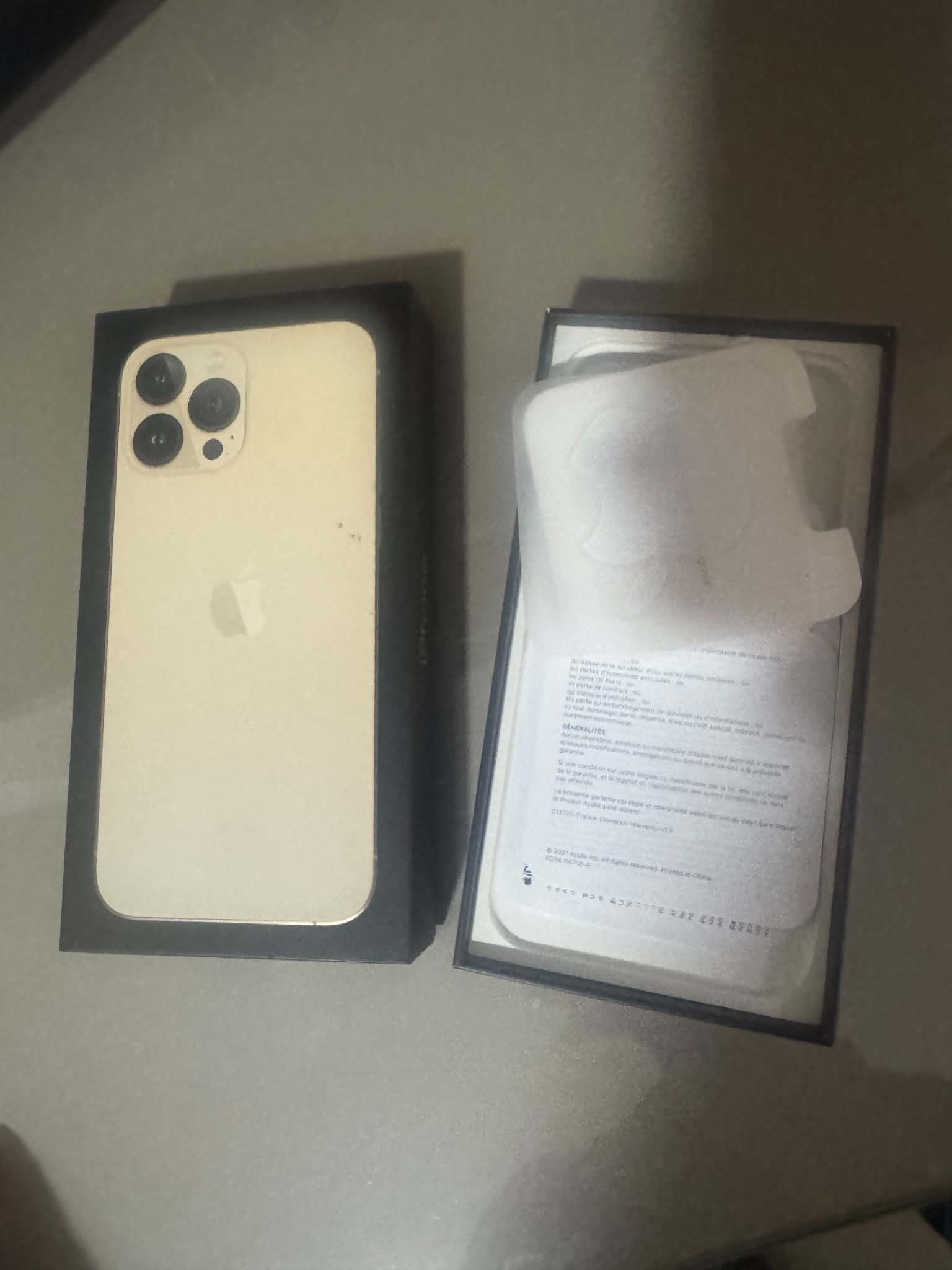 Ain Zaghouan&nbsp;Jardins de Carthage&nbsp;Apple - iPhone&nbsp;iPhone 13 Pro Max&nbsp;Iphone 13 pro max gold 256 afficheur chang�