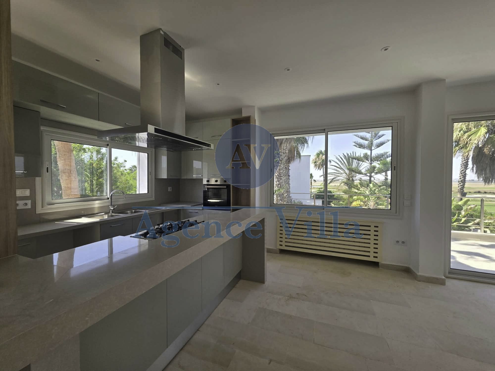 La Marsa&nbsp;Gammart&nbsp;Location&nbsp;Appart. 3 pi�ces&nbsp;Appartement s2 r�nov� � gammarth