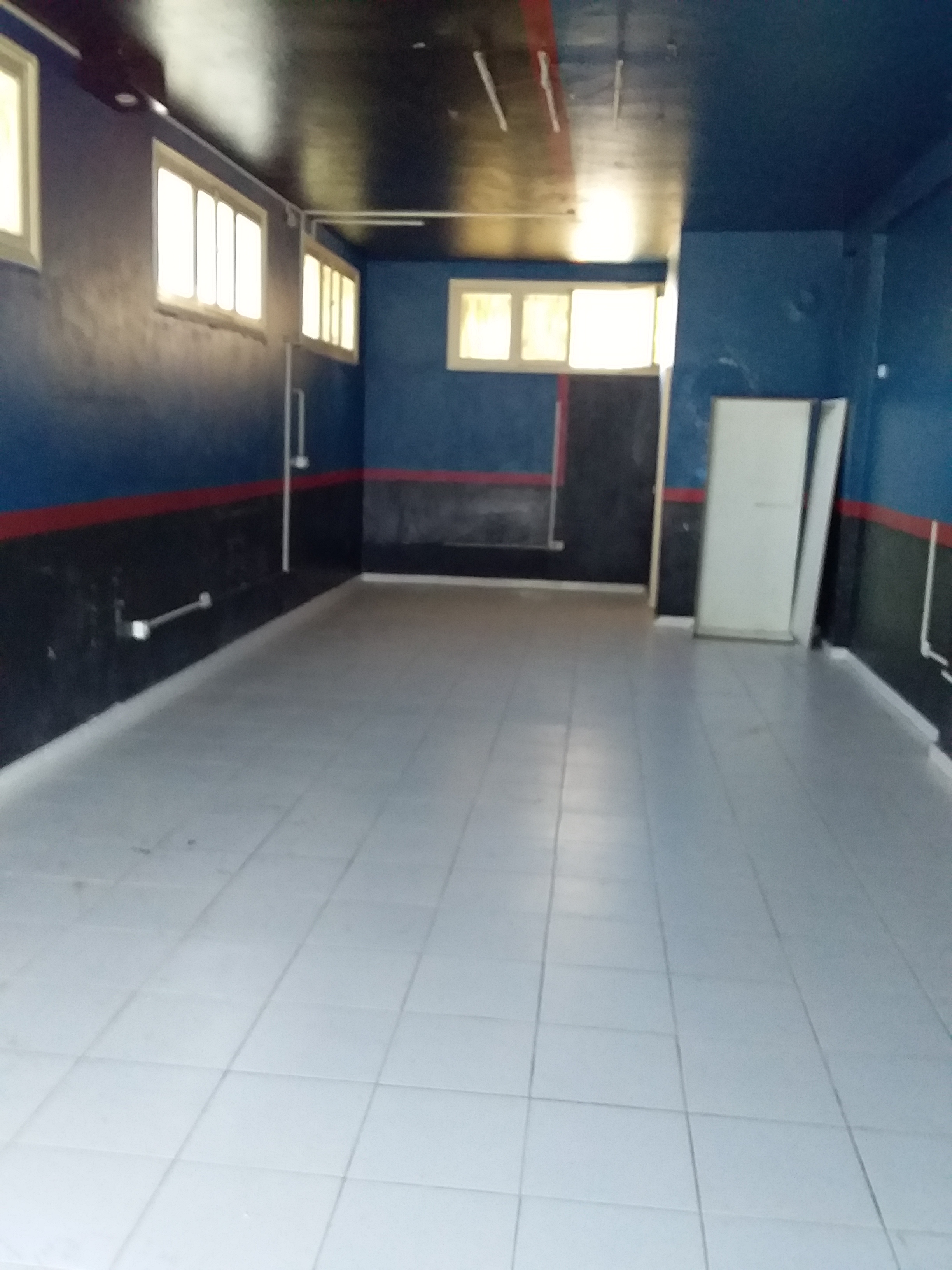 El Omrane Superieur&nbsp;El Omrane Superieur&nbsp;Location&nbsp;Surfaces&nbsp;Local pour tous commerces et activit�s