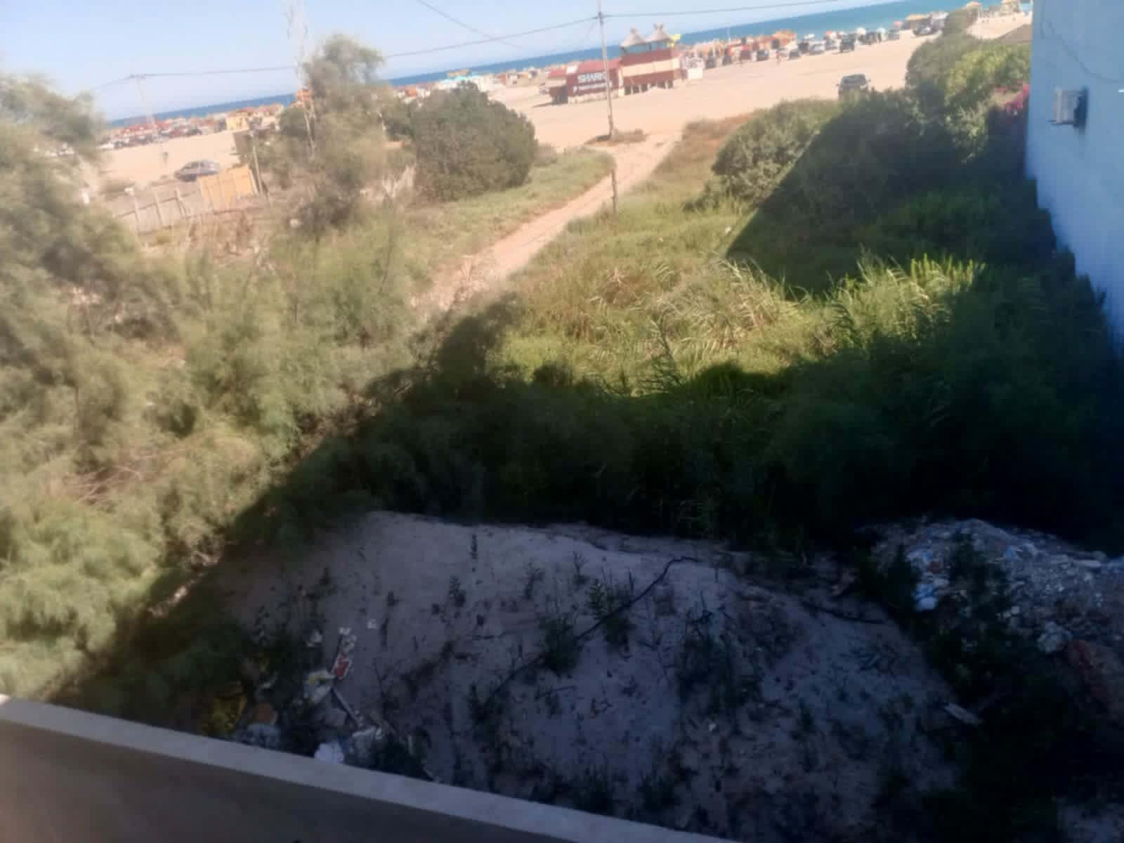 Ghar El Melh&nbsp;Ghar El Melh&nbsp;Terrain&nbsp;Terrain nu&nbsp;Terrain 1�re position sur la plage ghar el melh