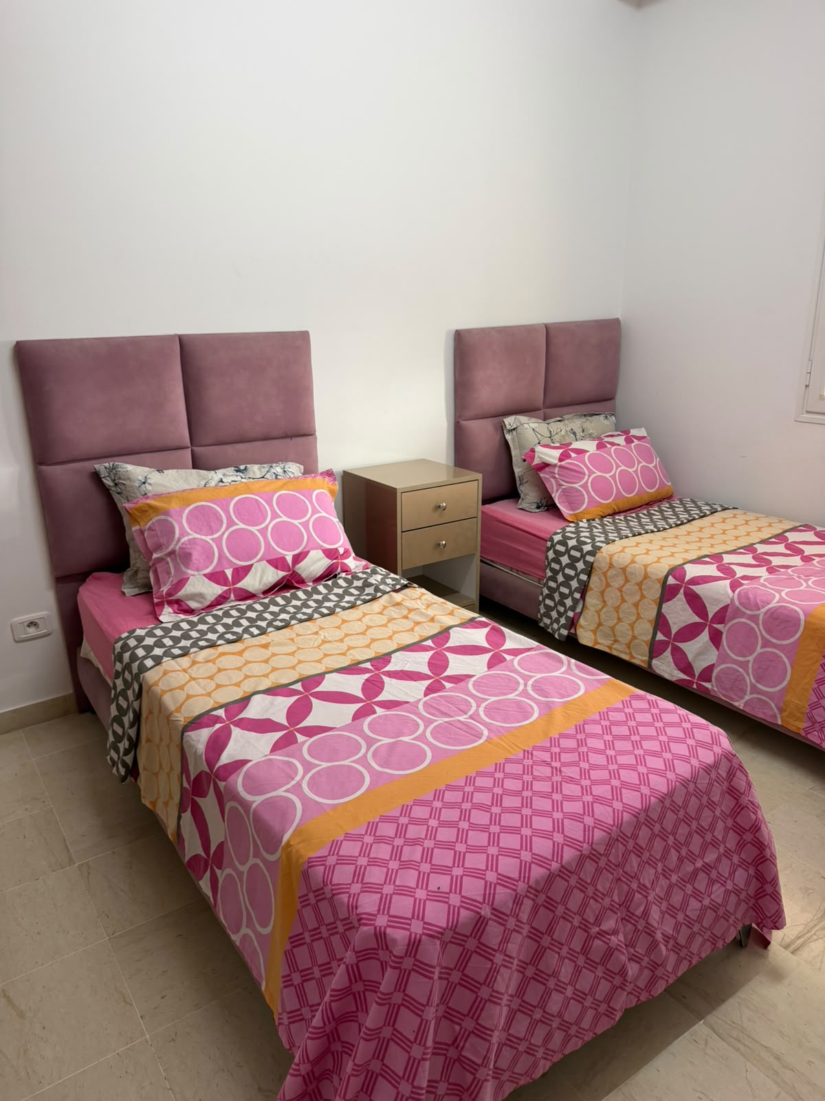 Ariana Ville&nbsp;Ariana&nbsp;Chambres � coucher&nbsp;Chambres � coucher&nbsp;Chambre � coucher 2 lits