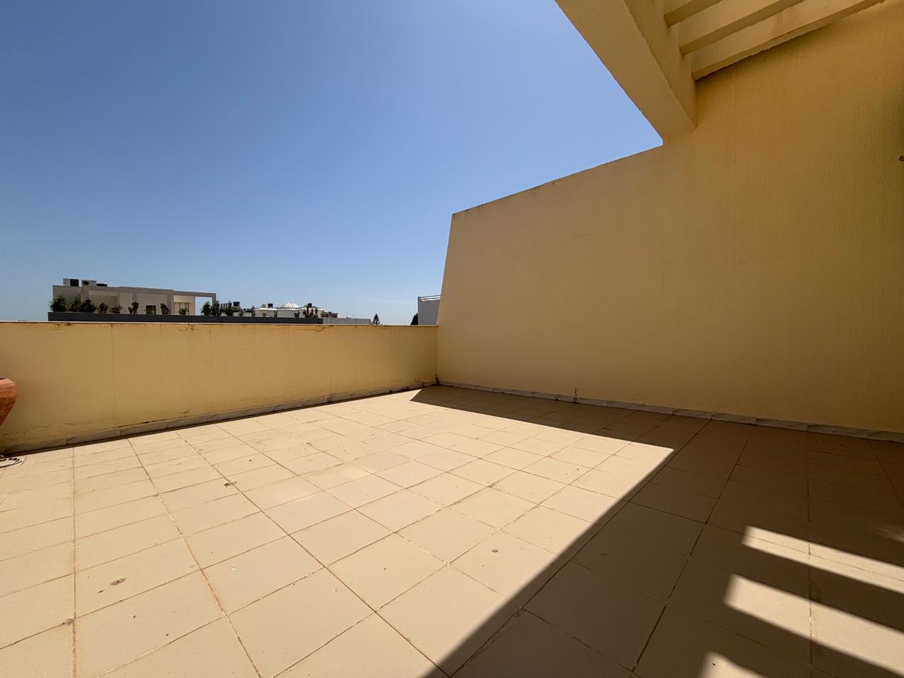 Bureaux & Commerces&nbsp;Bureau