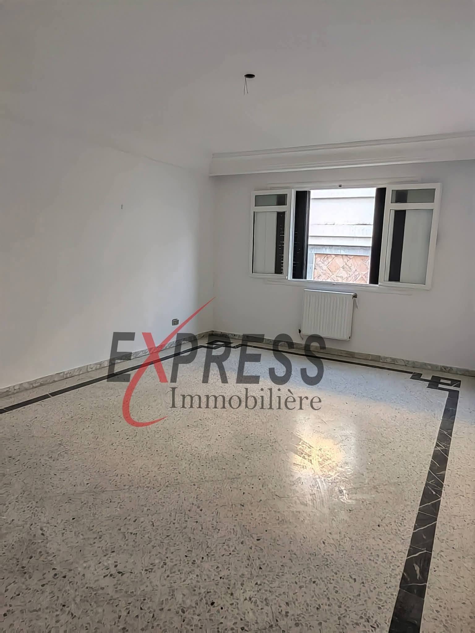 Location&nbsp;Appart. 5 pi�ces+
