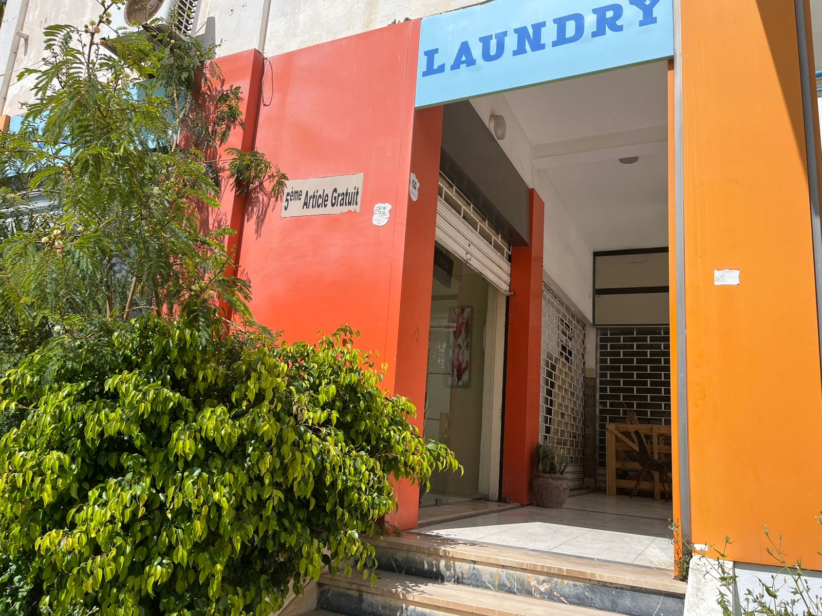 La Marsa&nbsp;Berge Du Lac&nbsp;Bureaux & Commerces&nbsp;Fond de Commerce&nbsp;Fond de commerce pressing  opportunit� multiusage