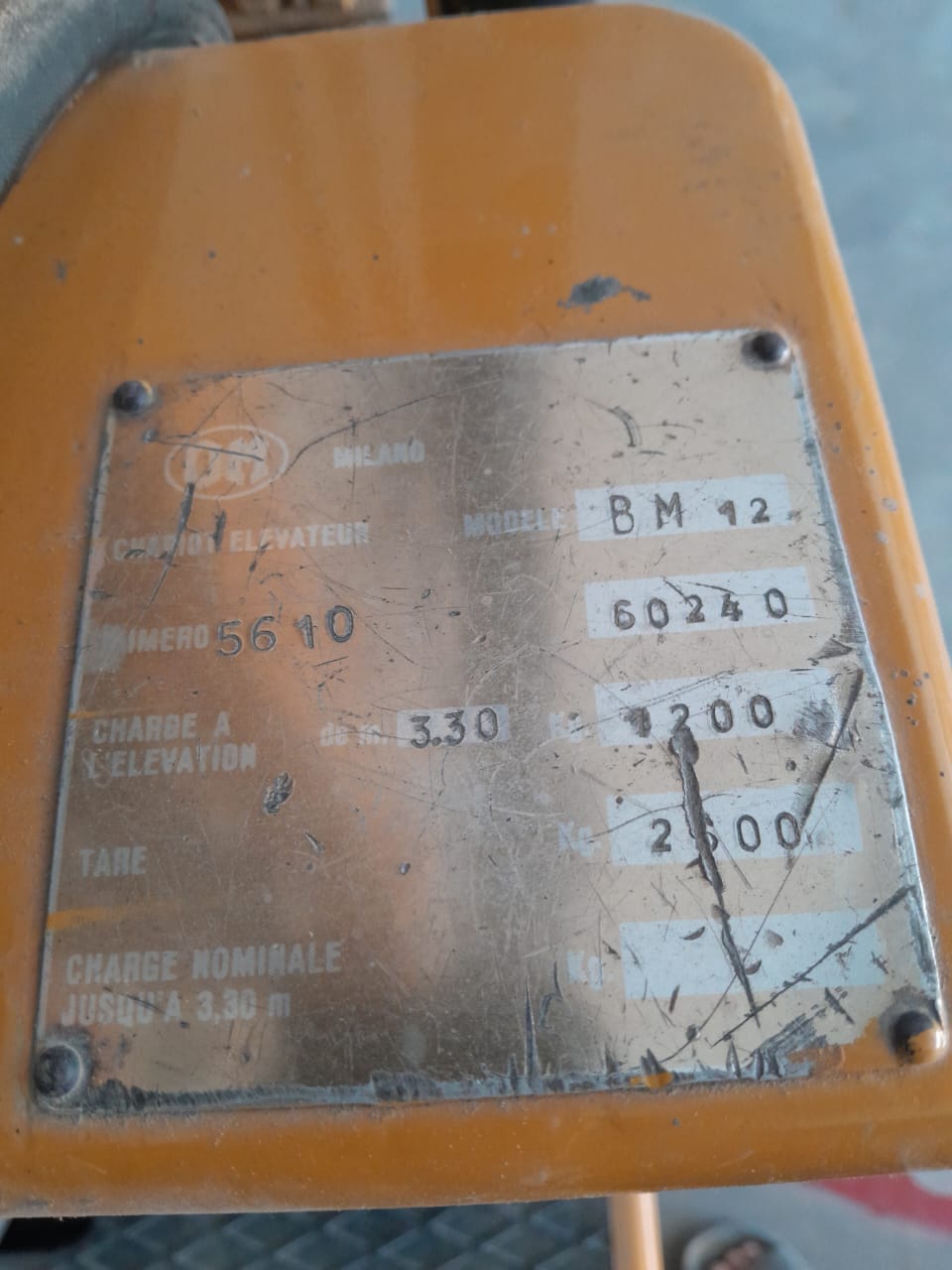 La Soukra&nbsp;La Soukra&nbsp;Autre&nbsp;Autre&nbsp;Charriot �l�vateur om  plateforme