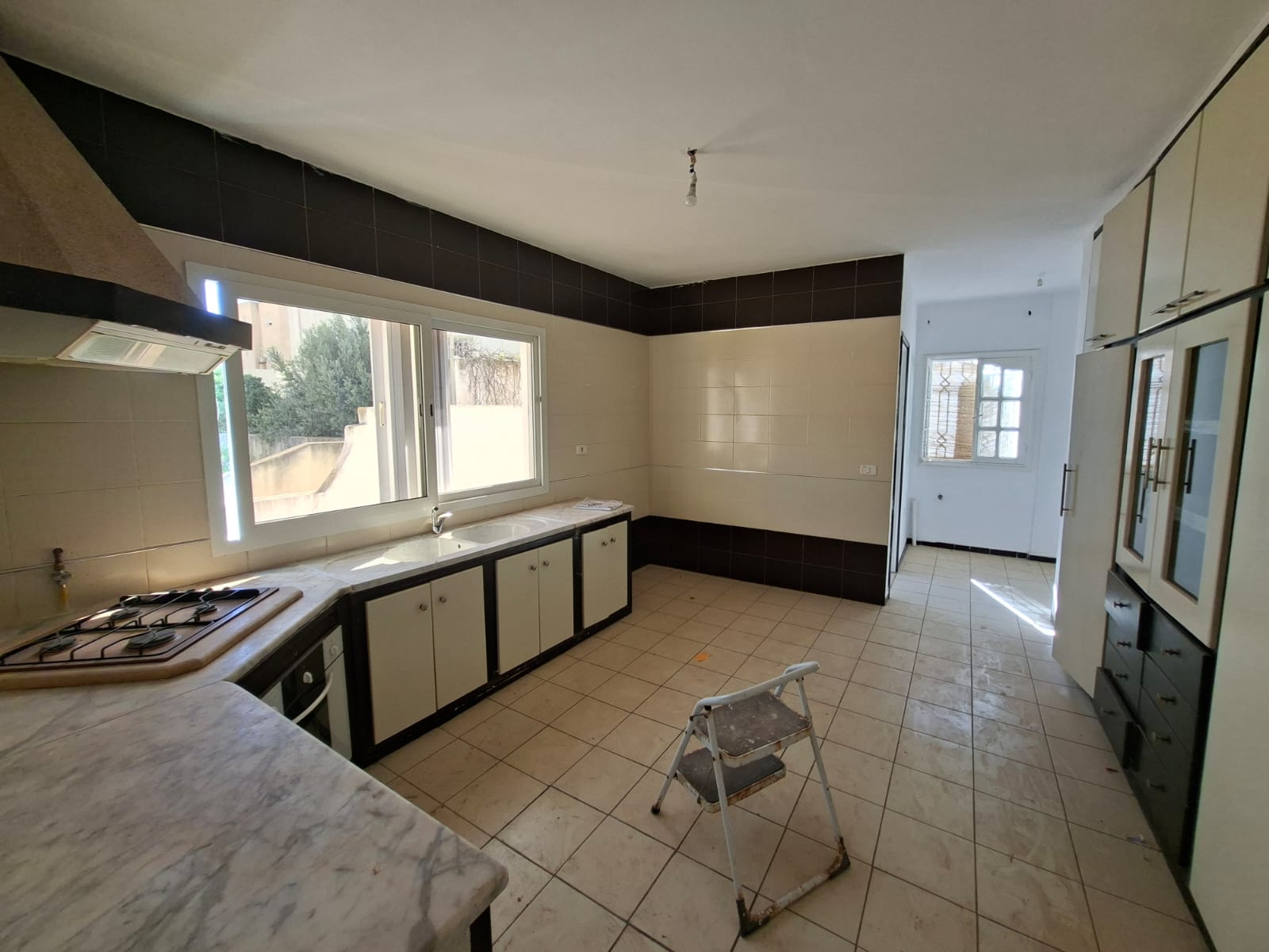 Ariana Ville&nbsp;Cite Ennasr 2&nbsp;Location&nbsp;Maisons&nbsp;Etage de villa s plus 4 � ennaser 2