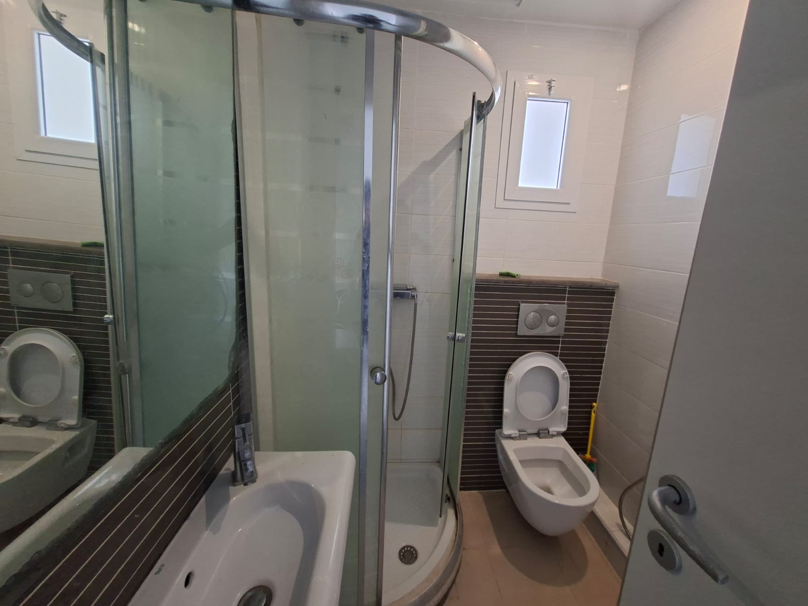 Ariana Ville&nbsp;Cite Ennasr 2&nbsp;Location&nbsp;Appart. 2 pi�ces&nbsp;Appartement s plus 1 meubl� � ennasr 2