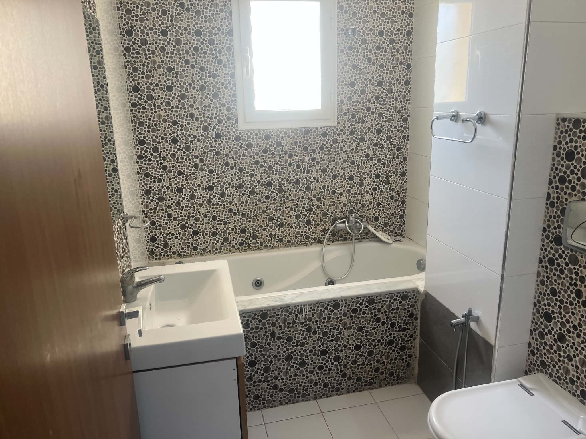 Ain Zaghouan&nbsp;Ain Zaghouan&nbsp;Location&nbsp;Appart. 3 pi�ces&nbsp;Appartement s2 ain zaghouan nord