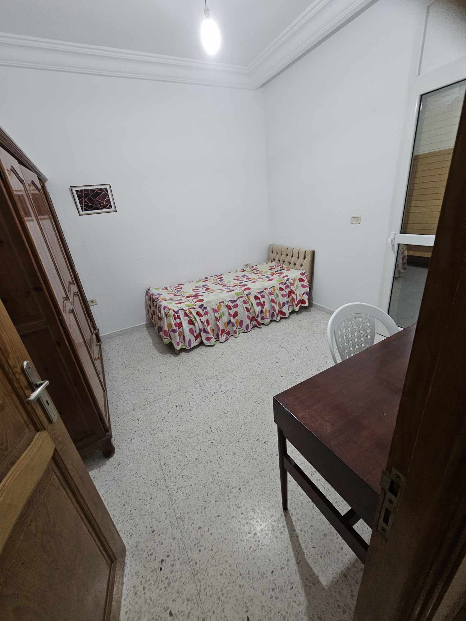 Monastir&nbsp;Monastir&nbsp;Location&nbsp;Appart. 3 pi�ces&nbsp;Pour etudiantes opportunit� � saisir