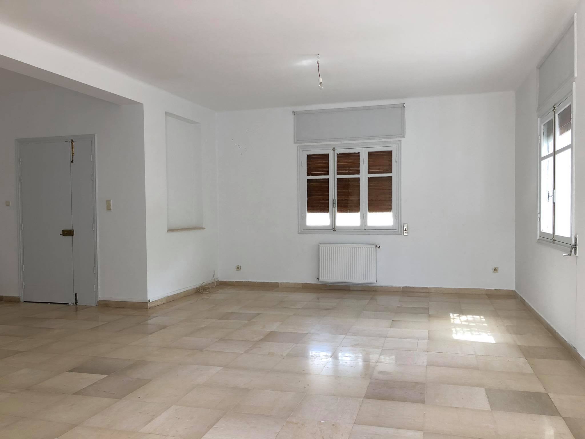 El Menzah&nbsp;El Menzah 9&nbsp;Location&nbsp;Maisons&nbsp;Villa s5 avec jardin � menzah 9a