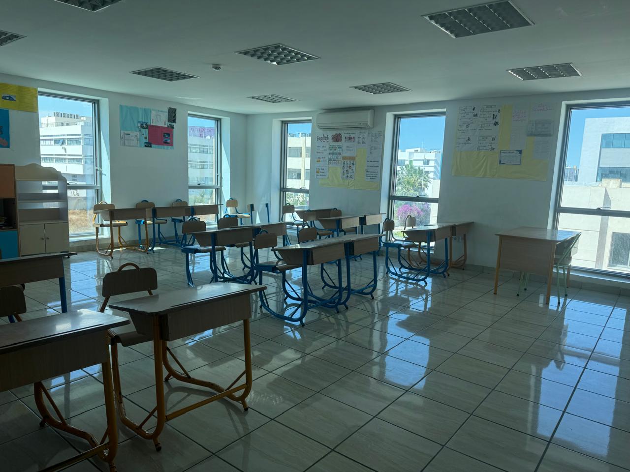 El Kram&nbsp;Le Kram&nbsp;Bureaux & Commerces&nbsp;Bureau&nbsp;Immeuble 2750 m2 avec grand potentiel au lac 3