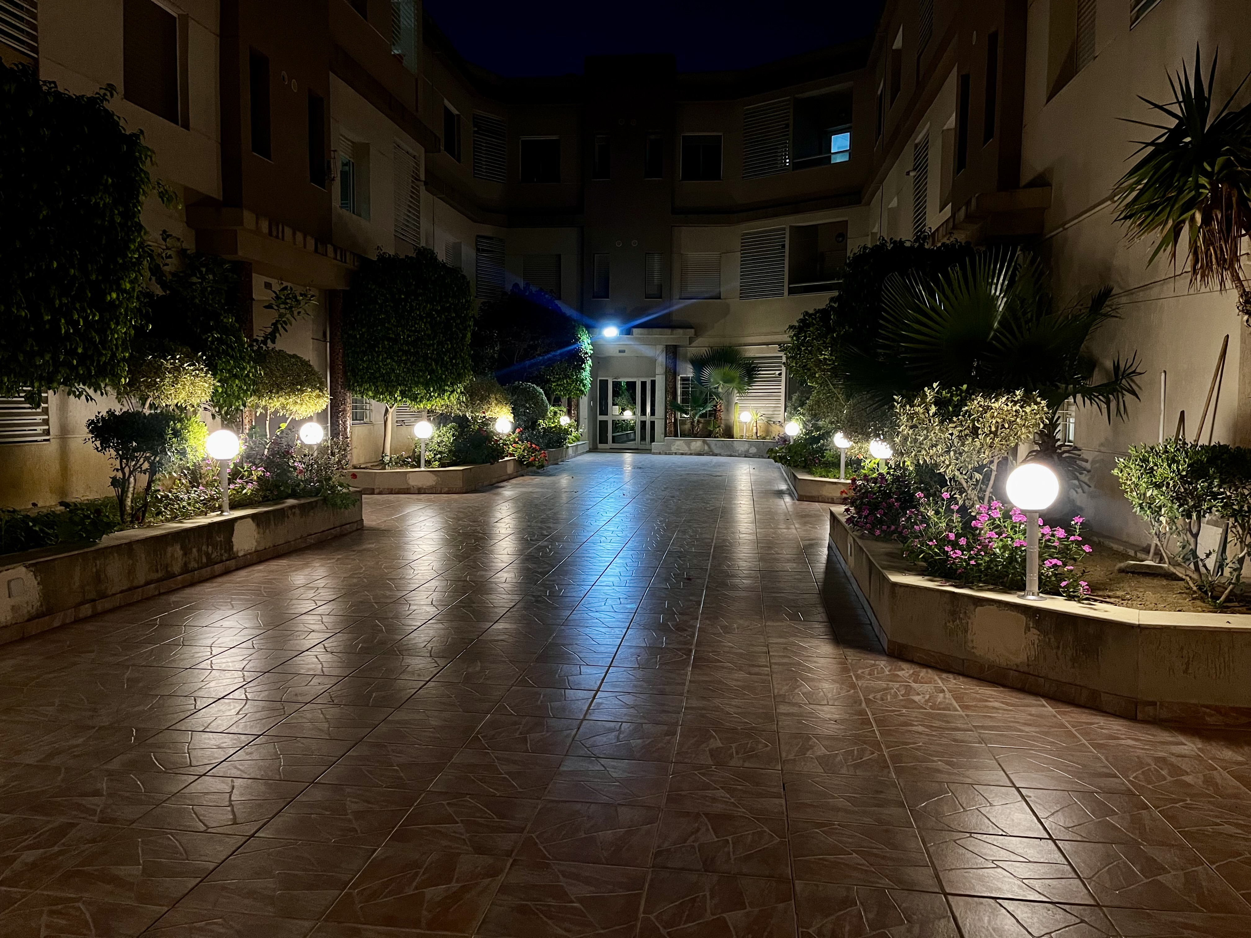 La Soukra&nbsp;La Soukra&nbsp;Vente&nbsp;Appart. 1 pi�ce&nbsp;Au rdc studio s0 neuf avec titre individuel bleu